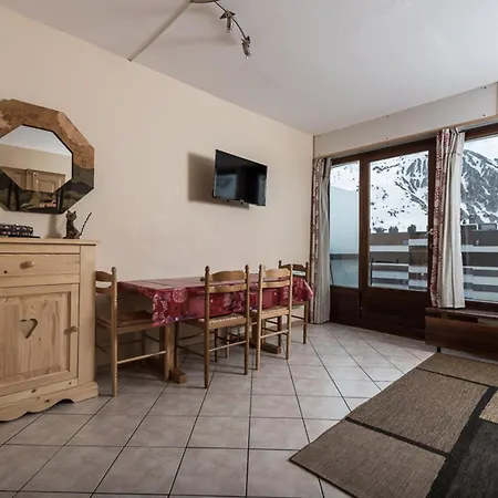 Appartement Lumineux 4 Pers, Accès Direct Pistes, Balcon Sud-est - Fr-1-502-426 Tignes